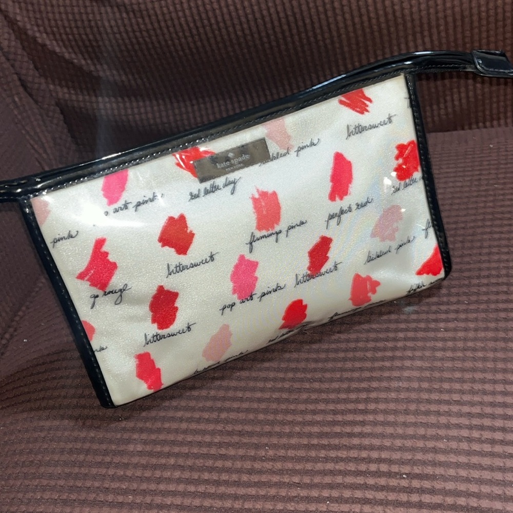 kate spade zipper pouch. NWOT